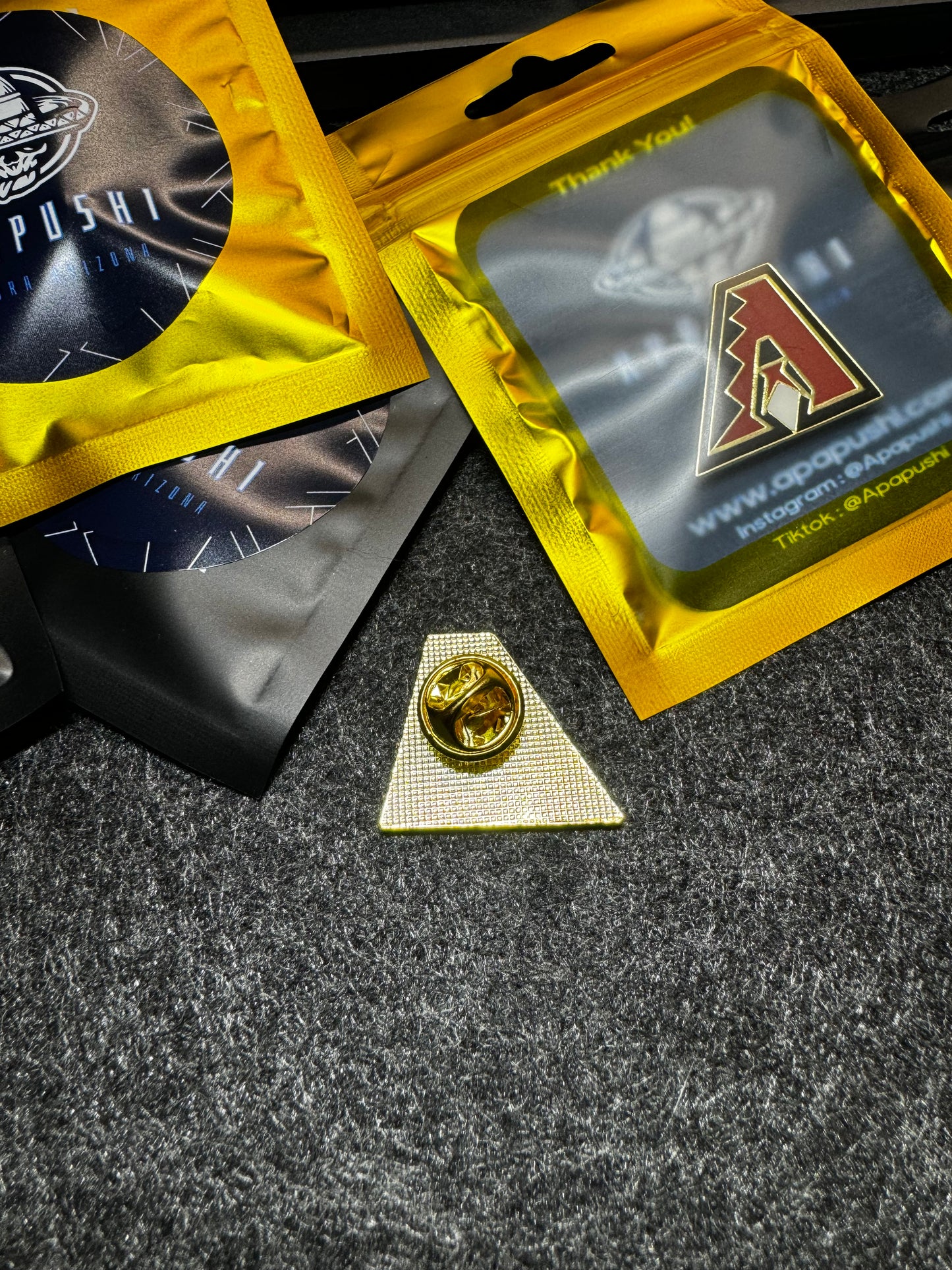 Dbacks Gold pin