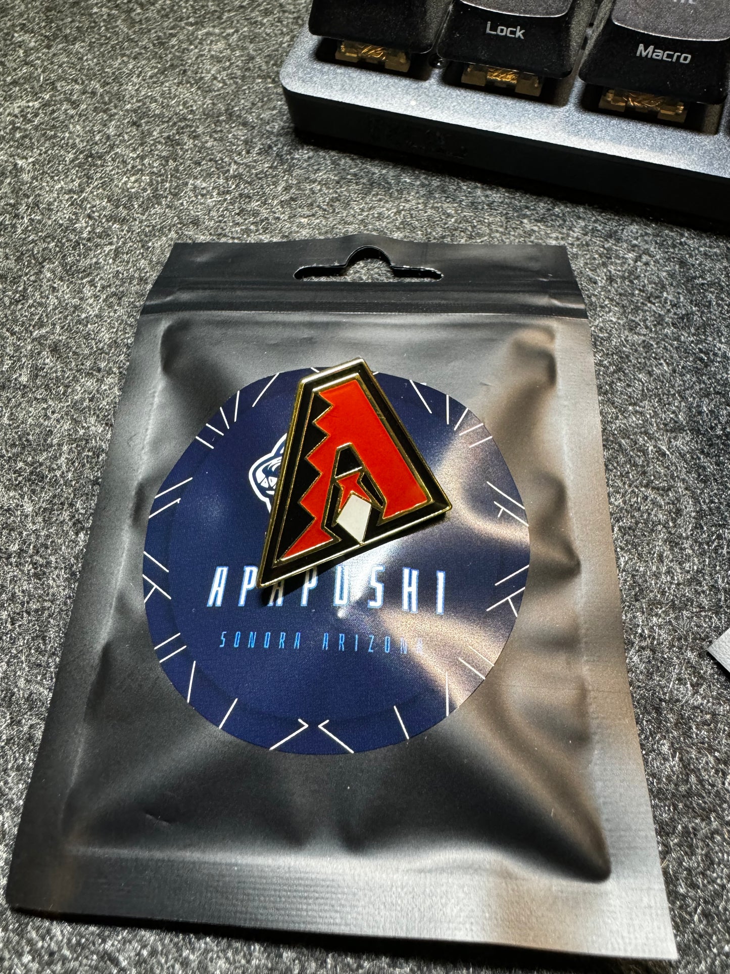Dbacks Gold pin
